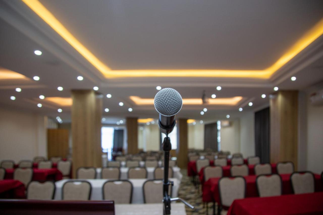 Aselefech Merga Hotel And Spa 아디스아바바 외부 사진