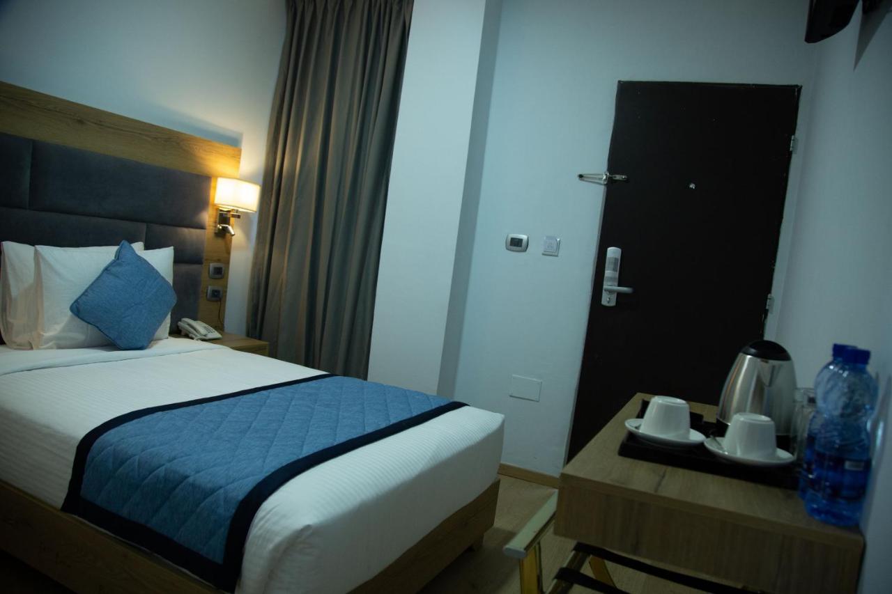 Aselefech Merga Hotel And Spa 아디스아바바 외부 사진